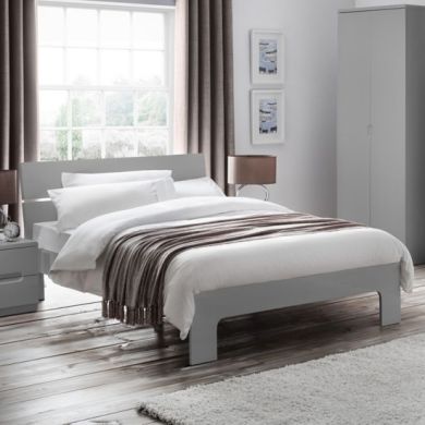 Manhattan Wooden Double Bed In Grey High Gloss