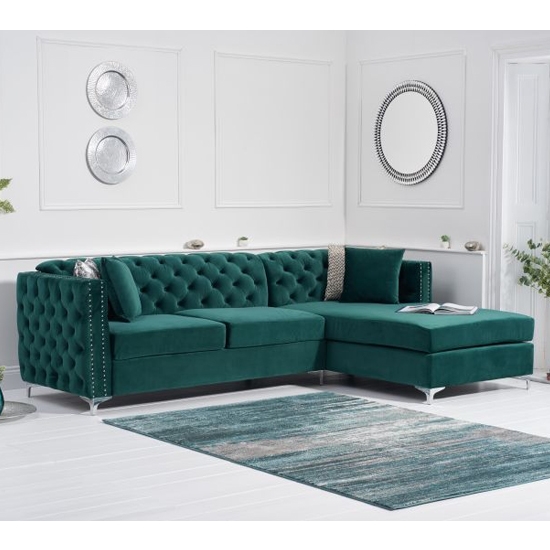 Maxim Right Handed Velvet Upholstered Chaise Sofa In Green