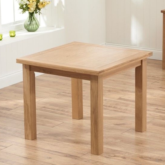 Sandringham Flip Top Extending Wooden Dining Table In Oak