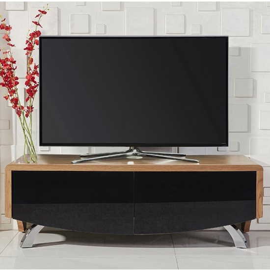 Wave Wooden Tv Stand In Oak With 2 Soft Open Doors